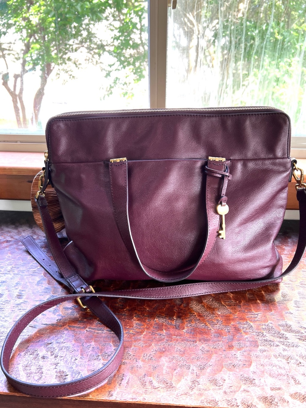 Fossil Burgundy Leather Rachel Tote with Removable Shoulder Strap Super Clean